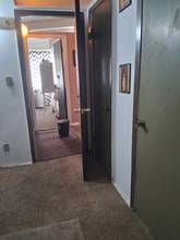 5730 Jackson Ave in Kansas City, MO - Foto de edificio - Building Photo