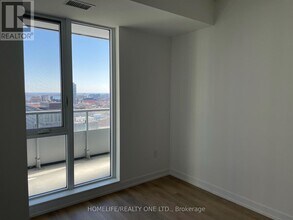 225 Sumach St in Toronto, ON - Building Photo - Building Photo