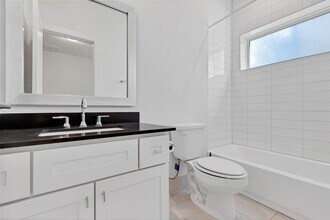 1740 Ojeman Point Ln in Houston, TX - Building Photo - Building Photo