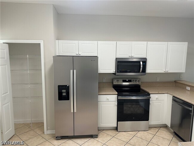 14784 Pinnacle Pl in Naples, FL - Building Photo - Building Photo