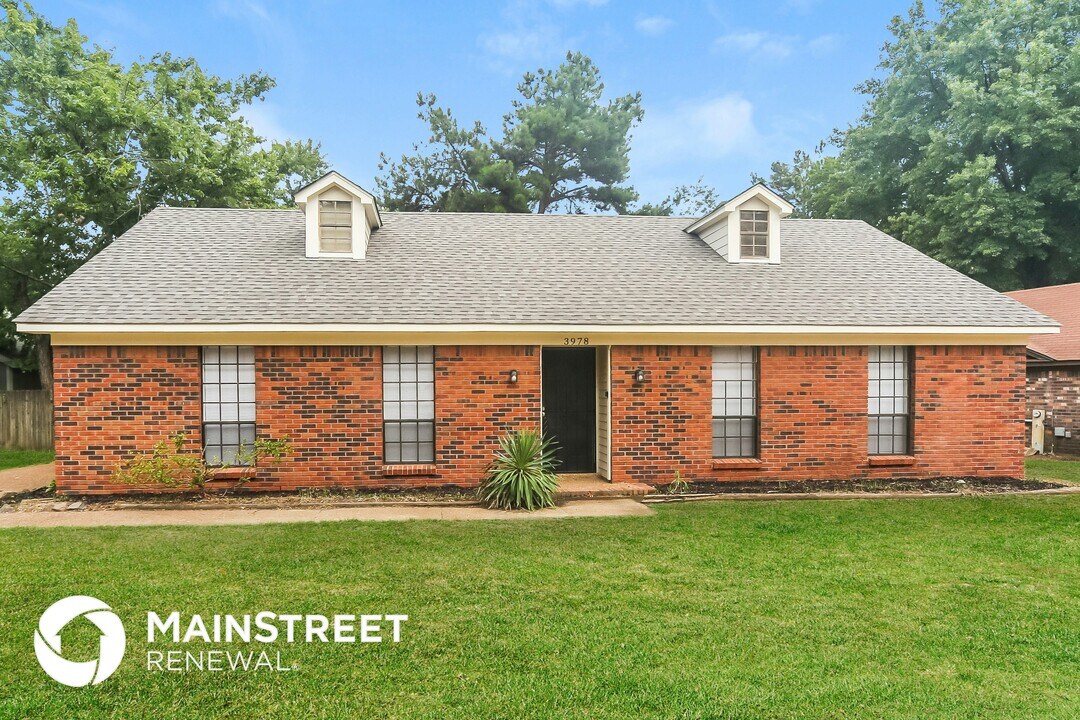 3978 Silverleaf Rd in Memphis, TN - Building Photo