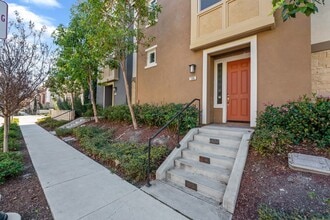 106 Newbury St in Milpitas, CA - Building Photo - Building Photo