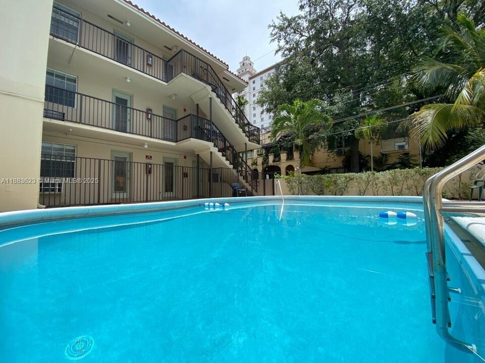 318 Majorca Ave in Coral Gables, FL - Building Photo