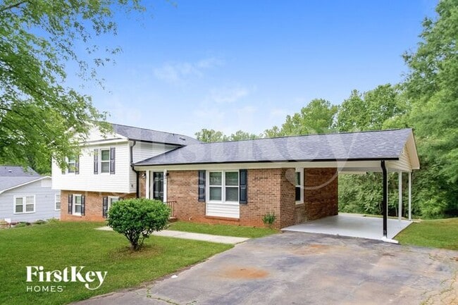 property at 2350 Woodgreen Rd