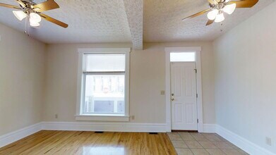 225 E 11th Ave in Columbus, OH - Building Photo - Building Photo