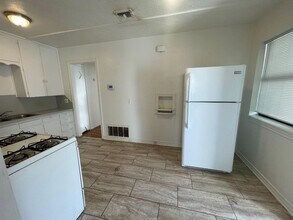 1006 Arkansas St in Norman, OK - Building Photo - Building Photo