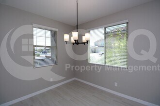 18030 W Jones Ave in Goodyear, AZ - Building Photo - Building Photo