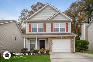 483 Thistle Cove in Atlanta, GA - Building Photo