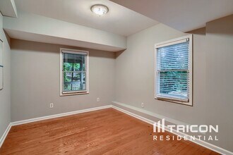 1916 Lilac Ridge Dr in Woodstock, GA - Building Photo - Building Photo