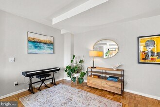 4740 Connecticut Ave NW, Unit 803 in Washington, DC - Building Photo - Building Photo