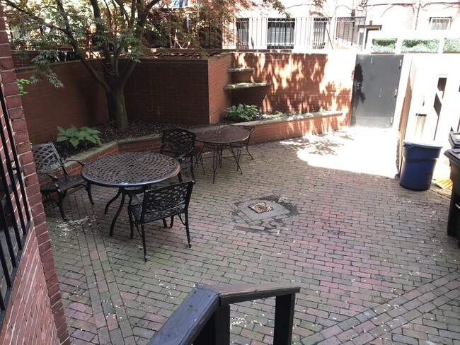 385 Commonwealth Ave, Unit 1 in Boston, MA - Building Photo - Building Photo