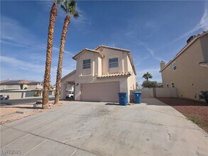 5402 Night Swim Ln in Las Vegas, NV - Building Photo - Building Photo