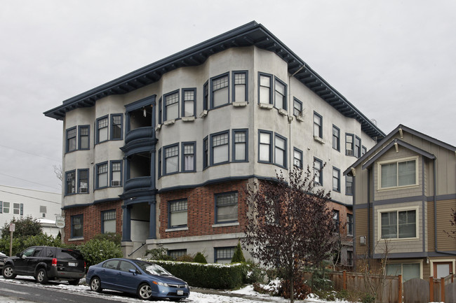 Star Apartments in Seattle, WA - Foto de edificio - Building Photo