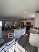 6414 Draft Wy in Fredericksburg, VA - Building Photo - Building Photo