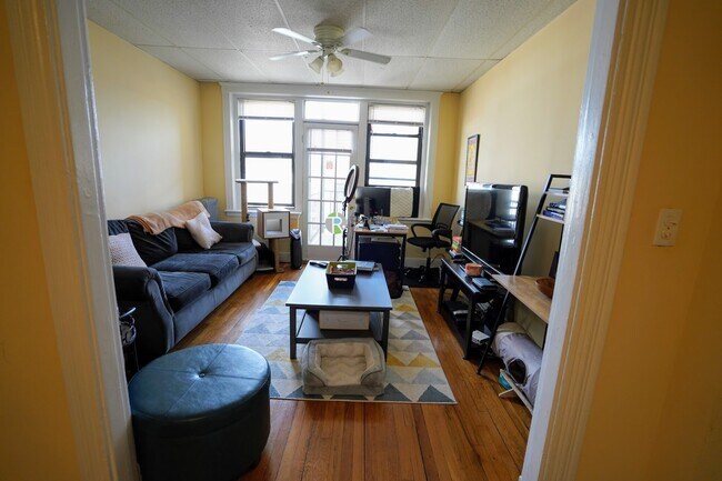 7 Carol Ave in Boston, MA - Building Photo - Building Photo