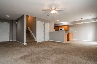 907 Kramer Ct in Junction City, KS - Building Photo - Building Photo