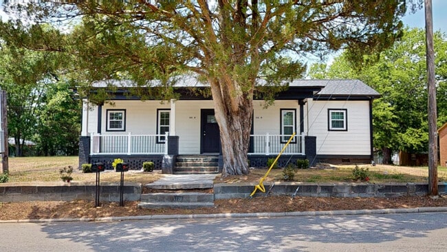 property at 618 Martin Luther King Jr Dr
