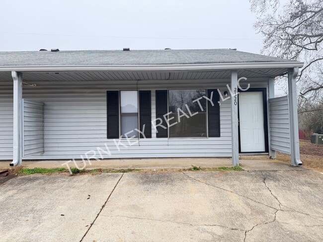 2320 Grayson Valley Dr in Birmingham, AL - Building Photo - Building Photo