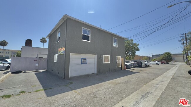 property at 13555 Whittier Blvd