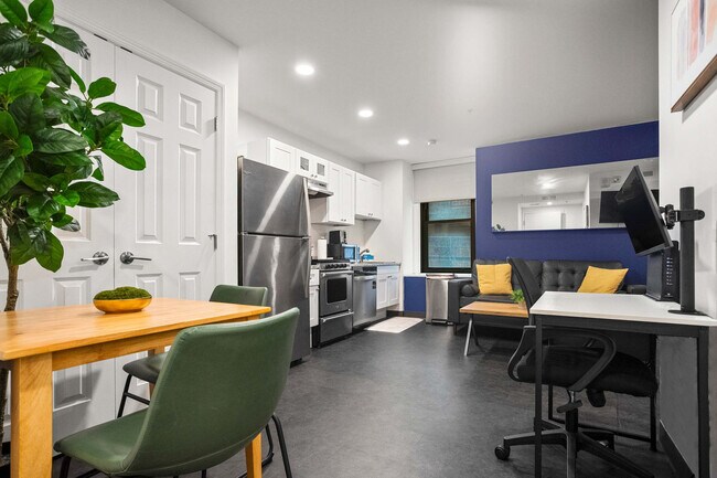 209 9th St-Unit -ID1075258P in Pittsburgh, PA - Building Photo - Building Photo