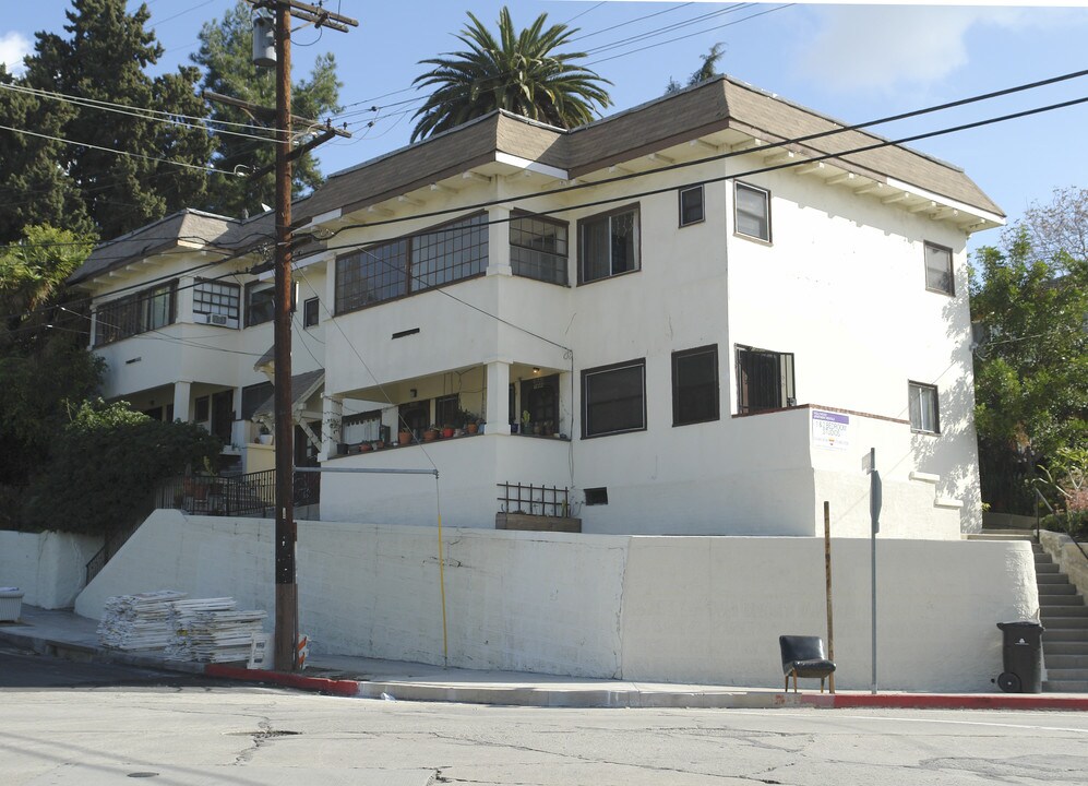 1648 1/2 Lucile Ave in Los Angeles, CA - Building Photo