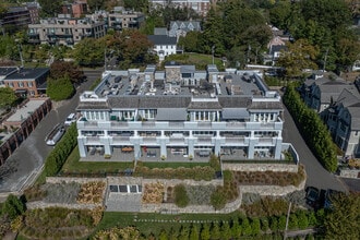 Beacon Hill II in Greenwich, CT - Building Photo - Building Photo