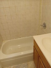 11710 Atlantic Ave in South Richmond Hill, NY - Building Photo - Building Photo