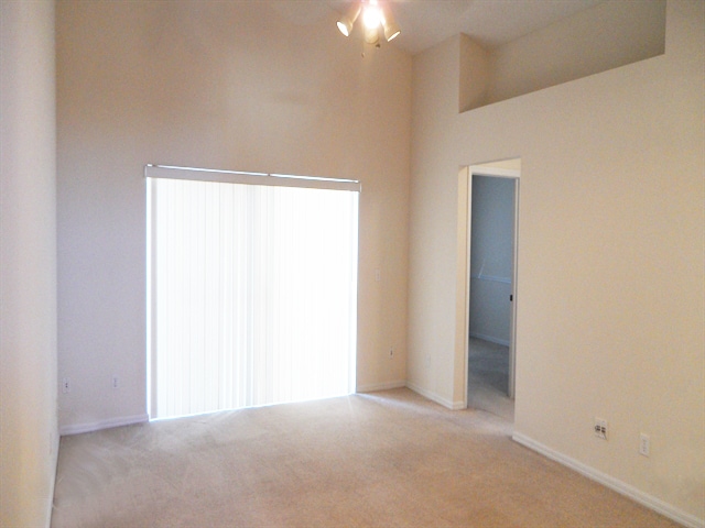 1281 Himalayan Ct in Apopka, FL - Foto de edificio - Building Photo