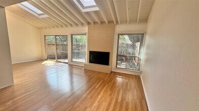 8903 Trone Cir in Austin, TX - Building Photo - Building Photo