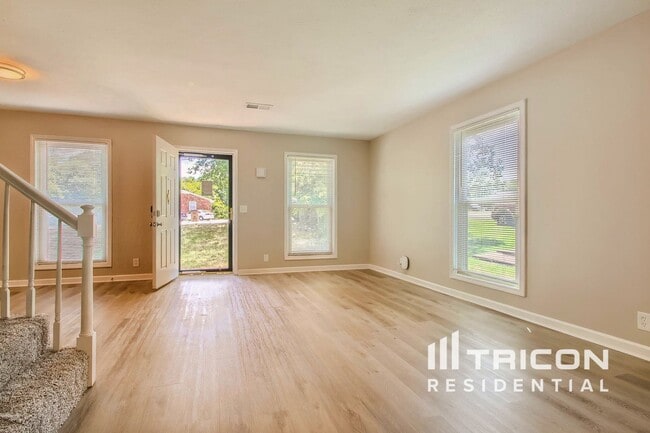 426 Kinsey Blvd in Nashville, TN - Building Photo - Building Photo