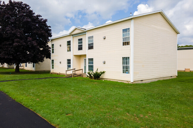 Fultonview Manor in Fulton, NY - Building Photo - Building Photo