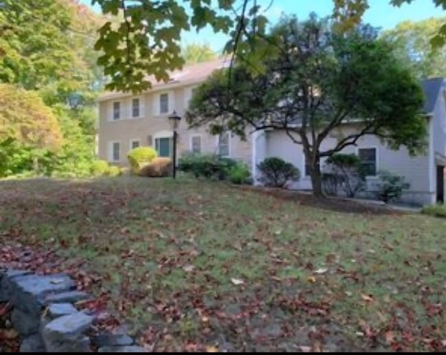 property at 746 Washington Rd