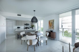 1150 101st St in Bay Harbor Islands, FL - Foto de edificio - Building Photo
