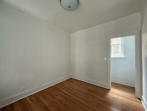 5458 S Kimbark Ave in Chicago, IL - Building Photo - Building Photo