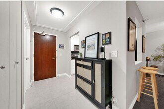 401 E Ontario St in Chicago, IL - Building Photo - Building Photo