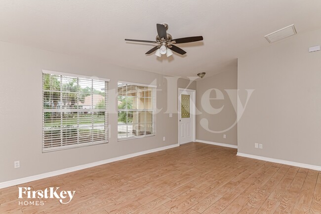 2242 Sagebloom Terrace in North Port, FL - Foto de edificio - Building Photo