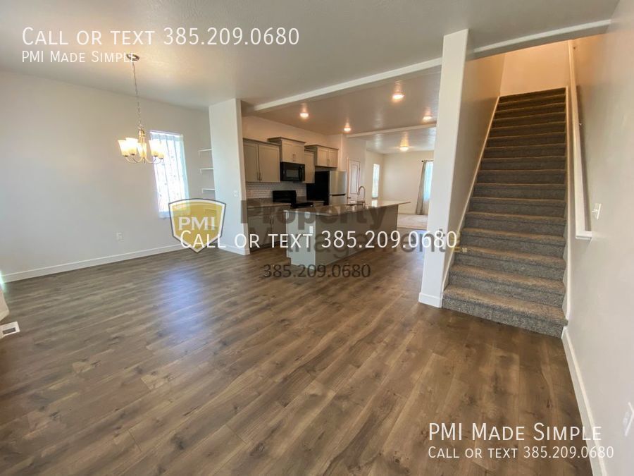 671 W 1435 S in Orem, UT - Foto de edificio
