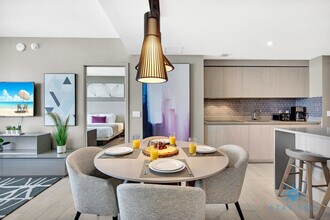 4010 S Ocean Dr in Hollywood, FL - Building Photo - Building Photo