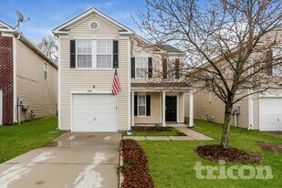 1362 Cadre Cir in Concord, NC - Building Photo