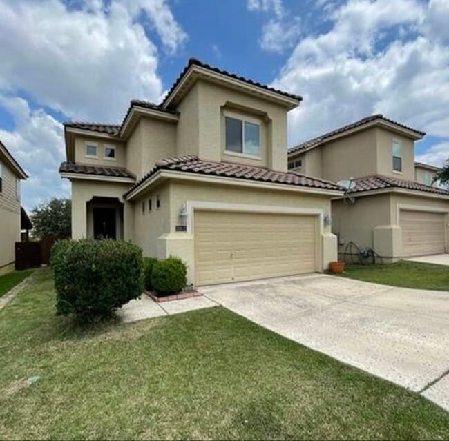 property at 3911 Woodbridge Way