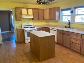 1835 Albee St in Eureka, CA - Building Photo - Building Photo