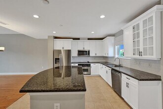 1861 Coral Heights Blvd in Oakland Park, FL - Building Photo - Building Photo