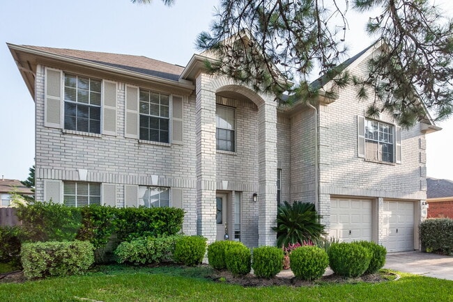 17618 Coventry Oaks Dr in Houston, TX - Building Photo - Building Photo