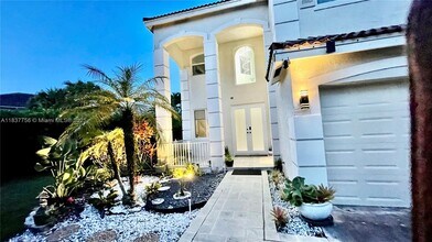 4093 Staghorn Ln in Weston, FL - Building Photo - Building Photo