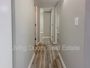 4717 Gladstone St in Lincoln, NE - Building Photo - Building Photo