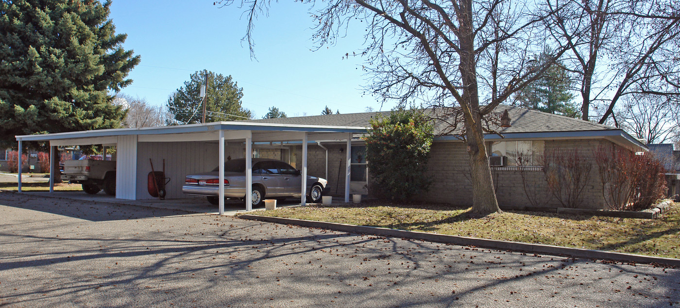 3806-3812 Tamarack Dr in Boise, ID - Foto de edificio