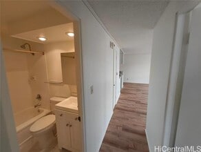 2724 Kahoaloha Ln in Honolulu, HI - Building Photo - Building Photo