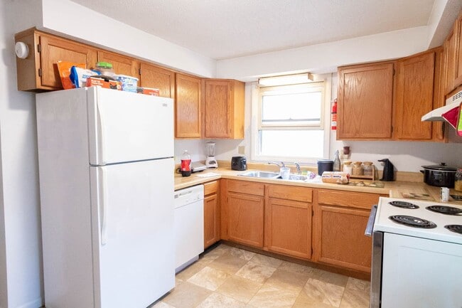 property at 1409 W Jackson St