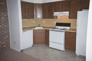 Park Lane Circle Apartments in Lockport, NY - Building Photo - Interior Photo