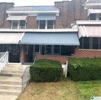 221 E South St in Allentown, PA - Building Photo